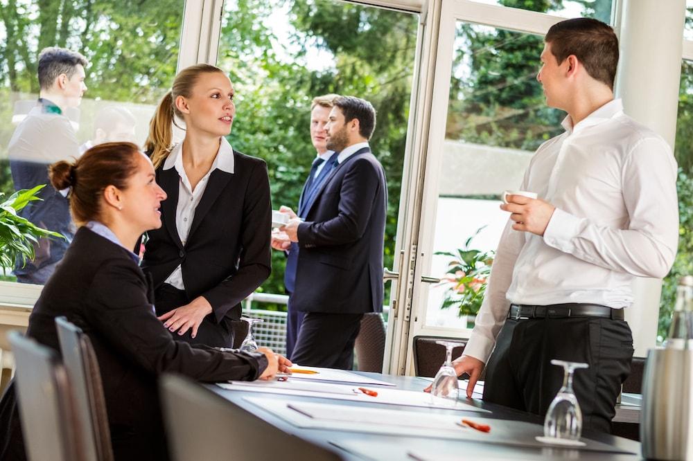 Messehotel Koeln-Deutz ภายนอก รูปภาพ