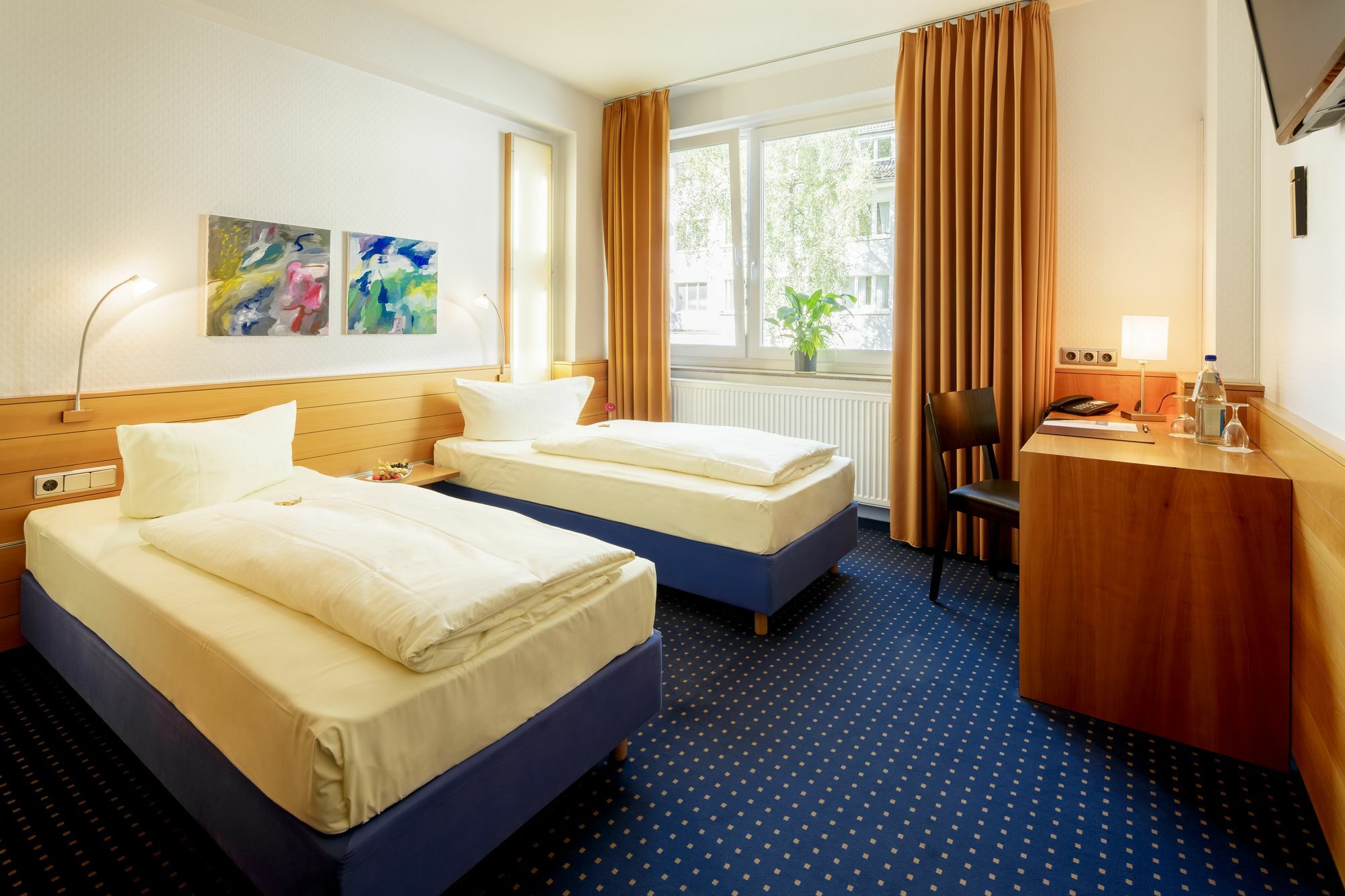 Messehotel Koeln-Deutz ภายนอก รูปภาพ